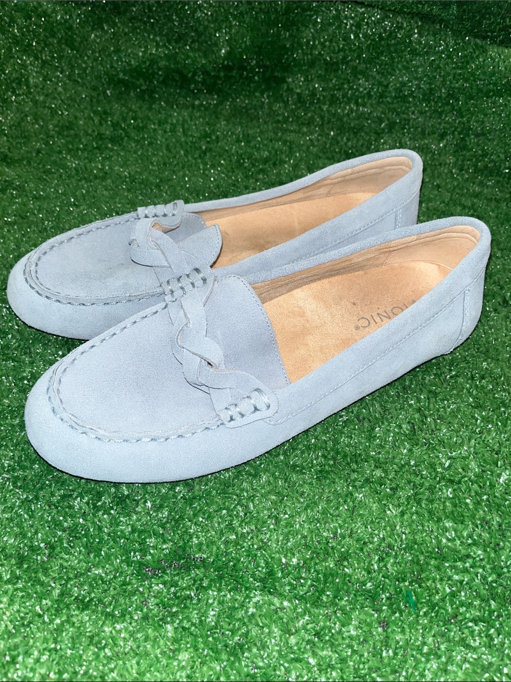 Vionic Montara Blue Suede Shoe